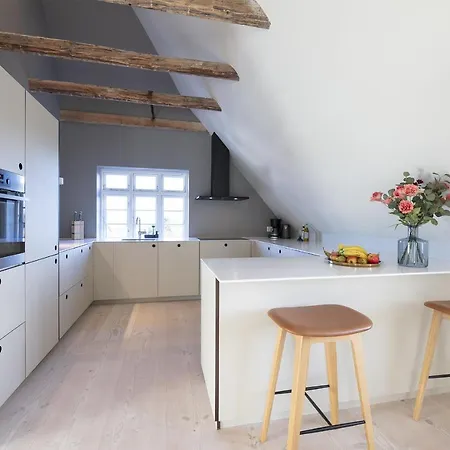 Bed & Breakfast Aday - Modern Living - Cozy - Center Aalborg